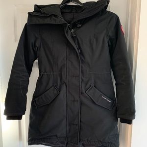 XS Canada Goose Jacket